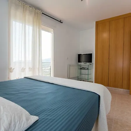 Arabella 10 Holiday home *