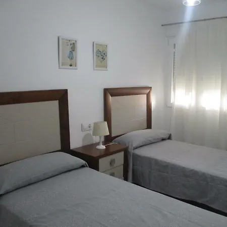 Recien Reformado Y Climatizado En Ubicacion Inmejorable. Apartment