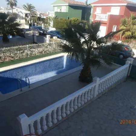 Holiday home Precioso Chalet Con Piscina Privada