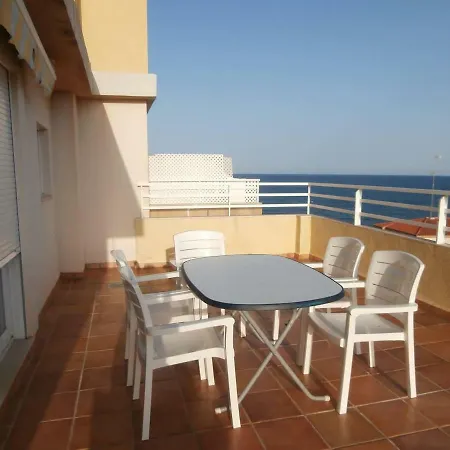 Precioso Atico Con Aire Acondicionado Y Piscina *