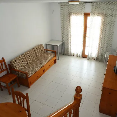 La Cova 3000 Apartment