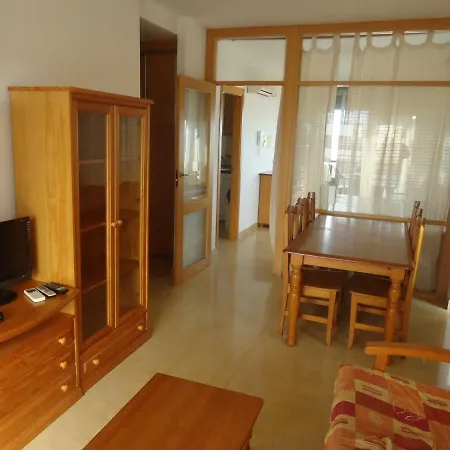 Paseo Maritimo Frontal Lek Apartment