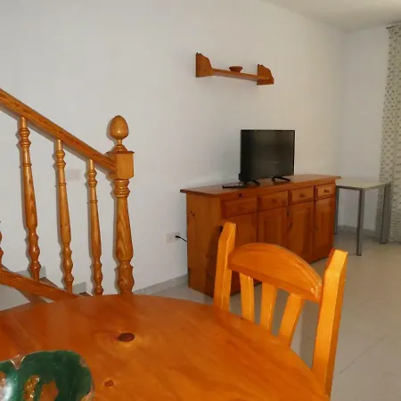 La Cova 3000 Apartment