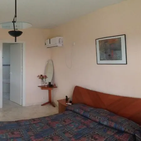 Apartment With 4 Bedrooms In Peniscola, With Wonderful Sea View, Private P *