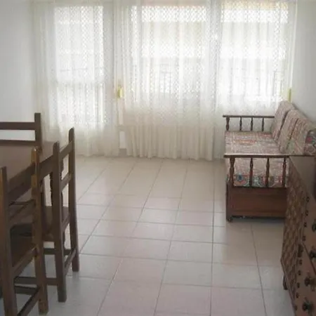 Les Doyes Residencial Lek *