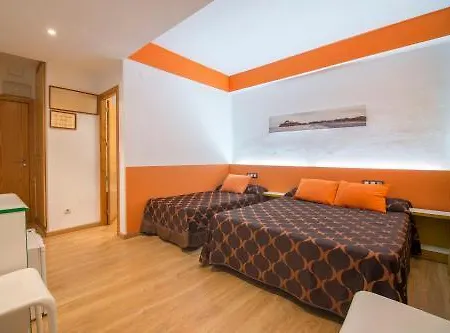 Playa Hotel 2*