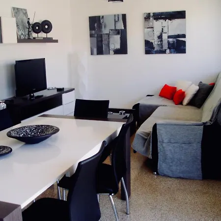 La Calita Apartment *