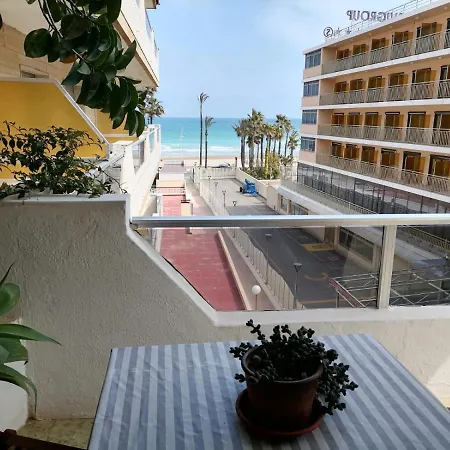 Urbanizacion Bahia Mar Con Piscina Apartment *