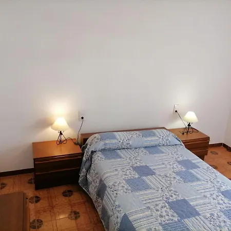 Urbanizacion Bahia Mar Con Piscina Apartment *