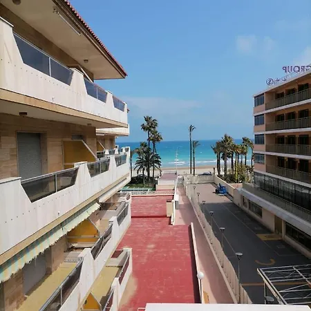Urbanizacion Bahia Mar Con Piscina
