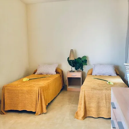 Paseo Maritimo 44