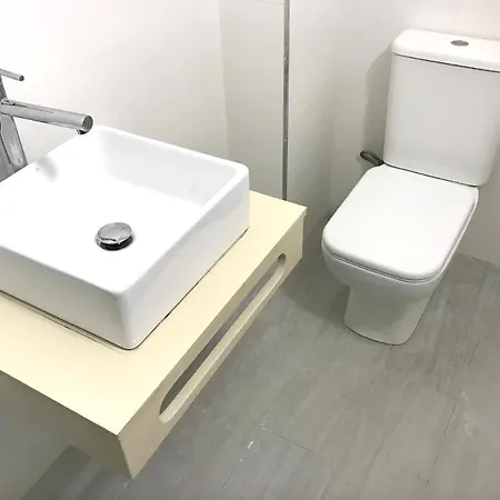 Tarongers 7 Apartment *