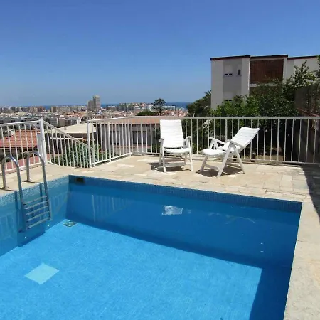 A H Casa Rovira Apto 3