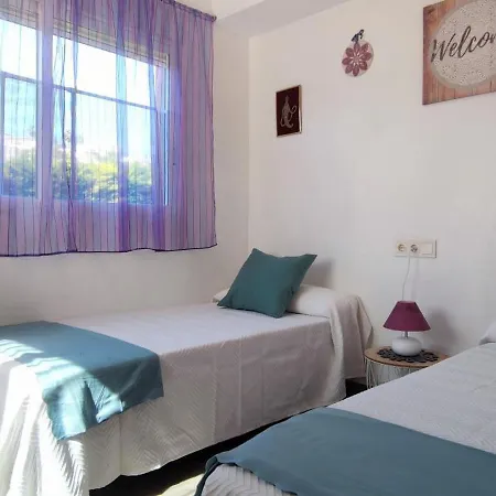Tabarca Con Jardin Y Piscina Comunitaria Holiday home *