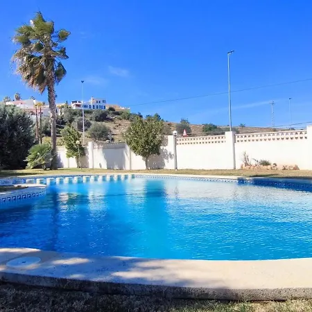 Tabarca Con Jardin Y Piscina Comunitaria Holiday home *