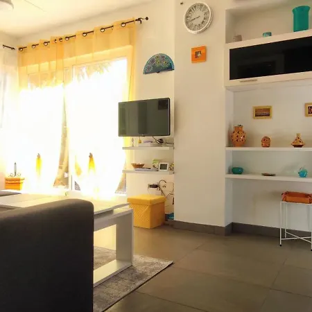 Tabarca Con Jardin Y Piscina Comunitaria *