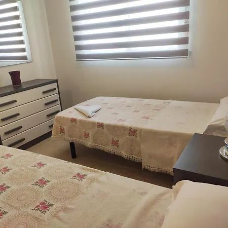 Apartment Centro Llandels 3000 *