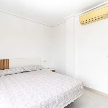 Atico Con Terraza Y Piscina *
