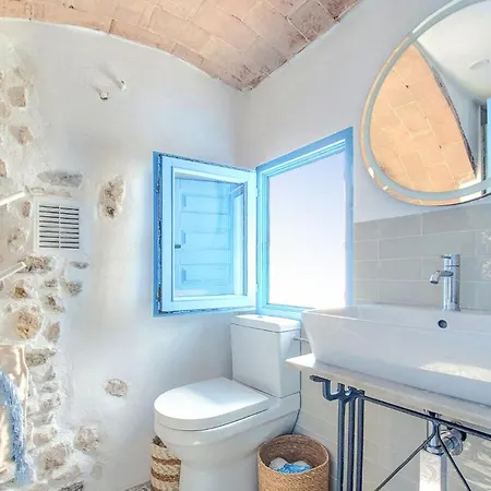 Holiday home Amazing In With Wifi *