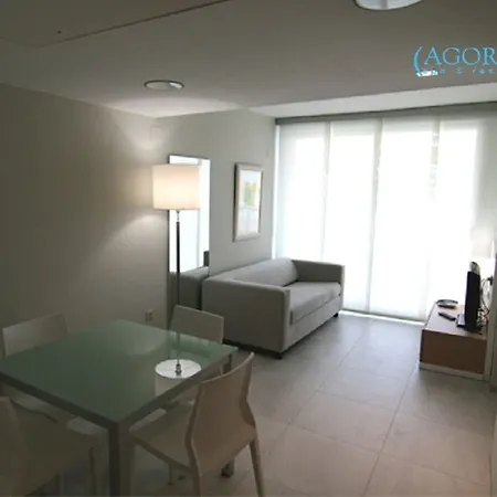 Hotel Agora & 4*