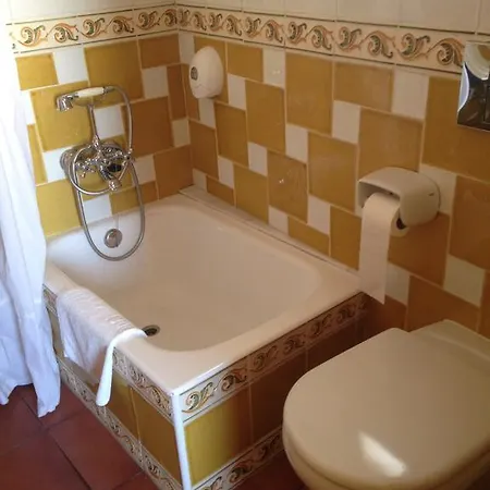 Aranda Guest house