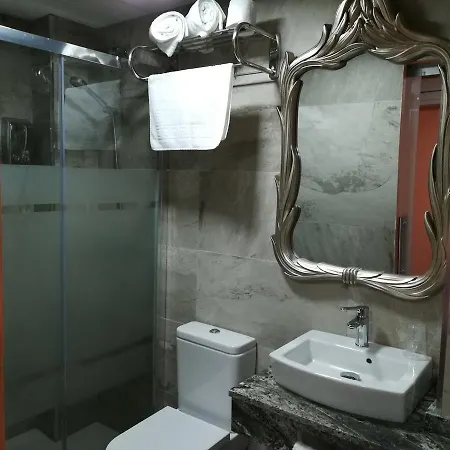 Hotel Just Style El Manico 2*