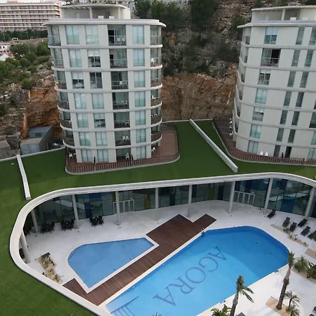 Agora & Hotel 4*