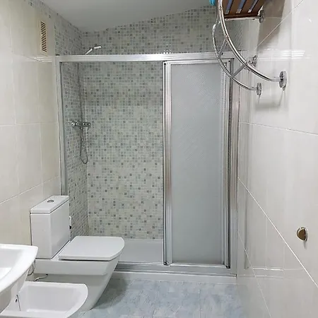 Bonito Atico Con Aire Acondicionado,piscina Comunitaria, Parking Y Wifi Apartment *